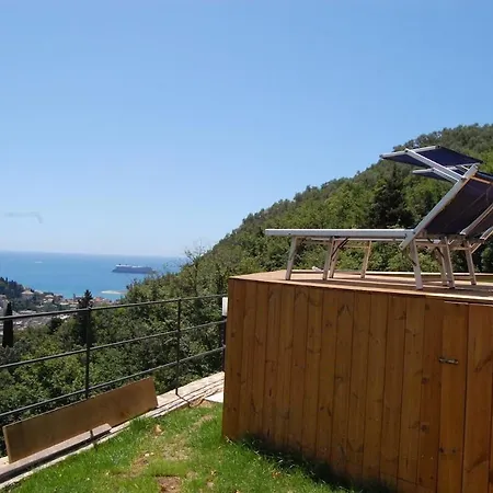 فيلة Nel Con Vista Mare, *
